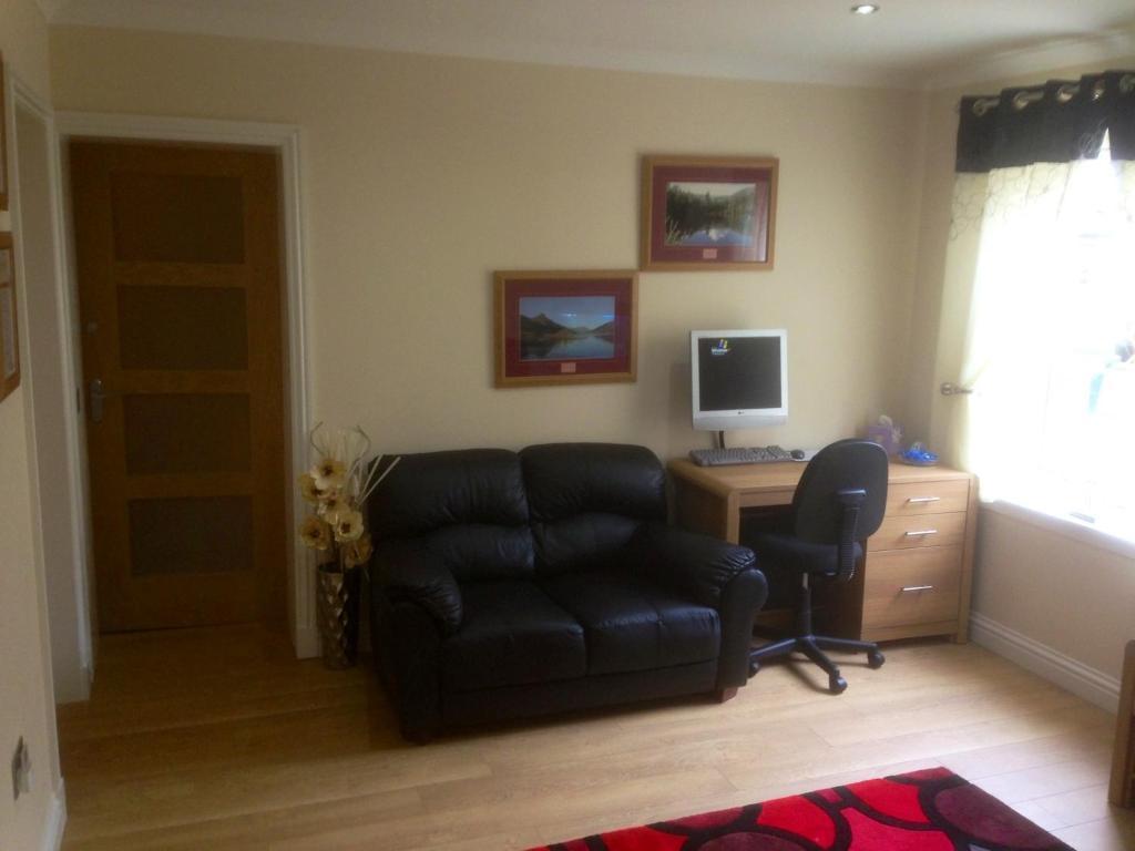 Forest View Guest House Кинлохлевън Екстериор снимка