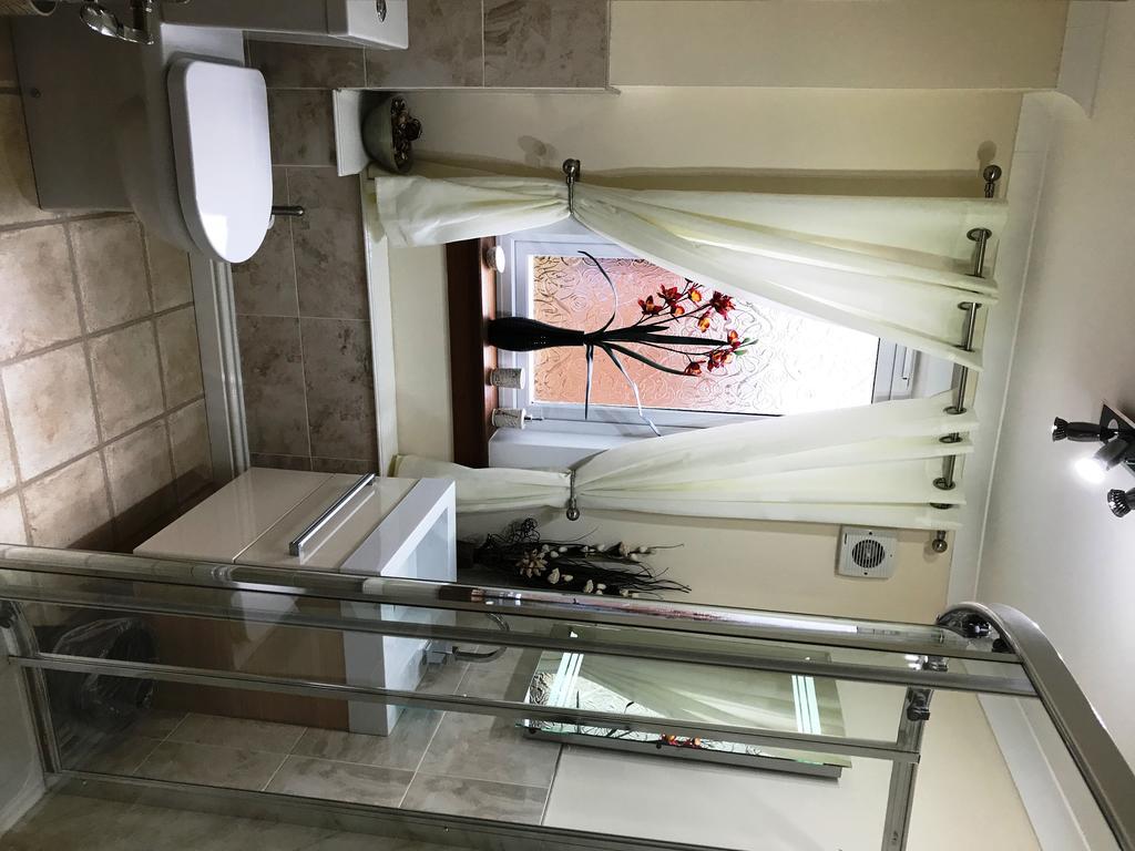 Forest View Guest House Кинлохлевън Екстериор снимка